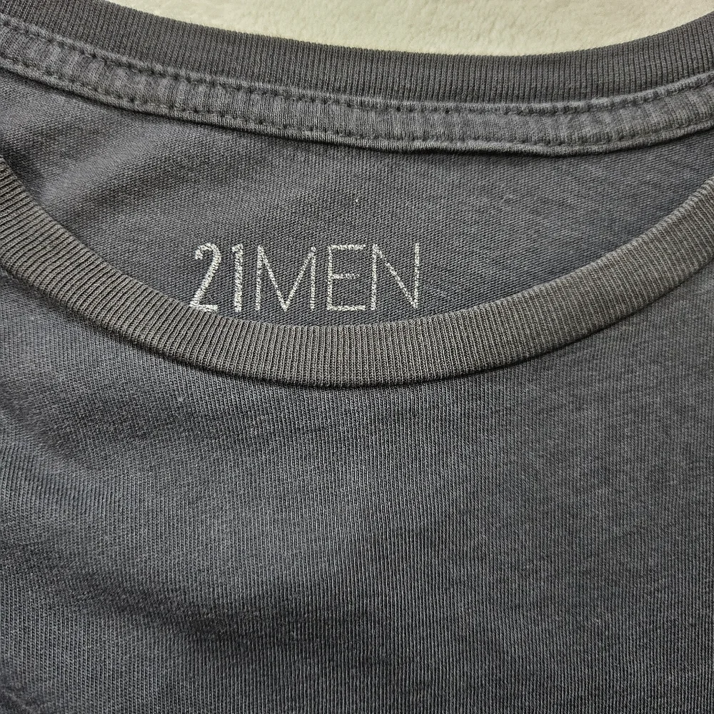 21men Dragon Ball Z Graphic T-Shirt in Black Men’s Size M - Picture 6 of 6